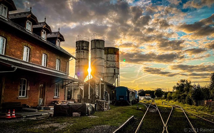 Modellbahnfreunde Reicher Ebrachgrund laden zur 10. Modellbahn-Ausstellung ein Bahnhofsgleis