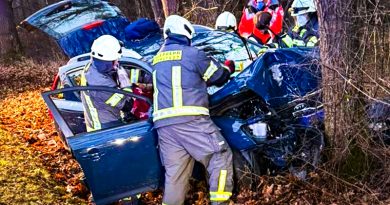 Zwei Verletzte bei Verkehrsunfall nahe Höchstadt Richtung Weisendorf