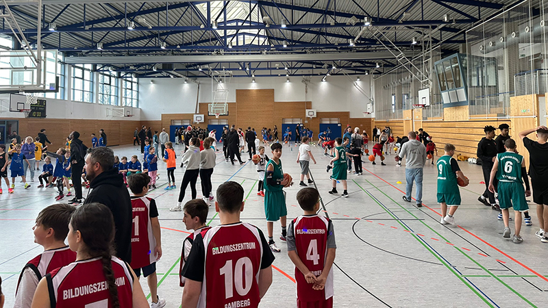 Basketball-Highlight in Stegaurach begeistert Nachwuchs