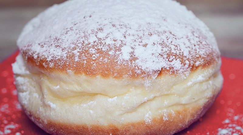 Krapfen backen Kurs in Frensdorf im Bauernmuseum Faschingszeit ist Krapfenzeit